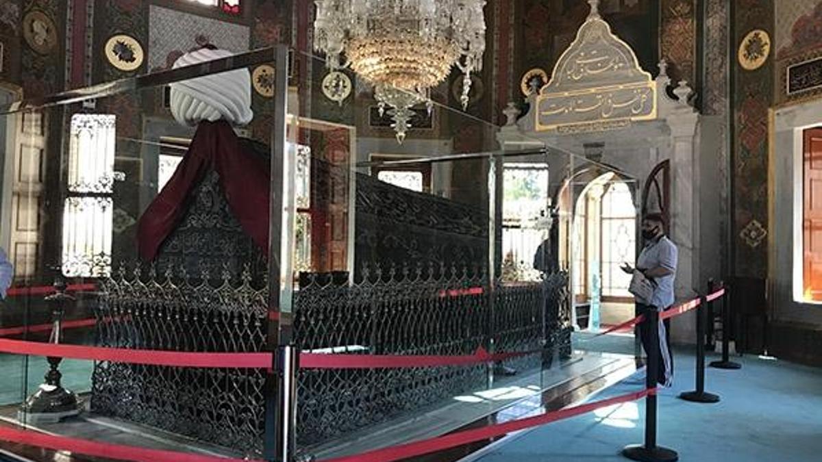 Fatih Sultan Mehmet'in Türbesi nerede? Fatih'in türbesi nerede, hangi camide?