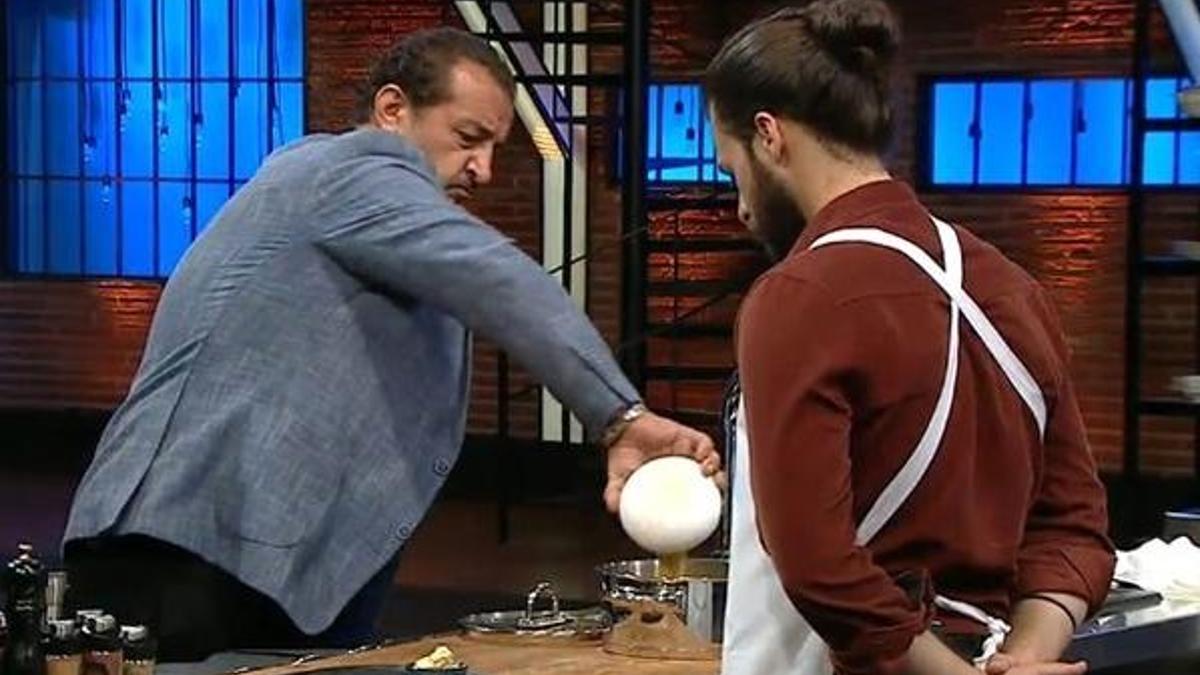 Mohammed Ayad yaptığı hata sebebiyle MasterChef'ten diskalifiye edildi