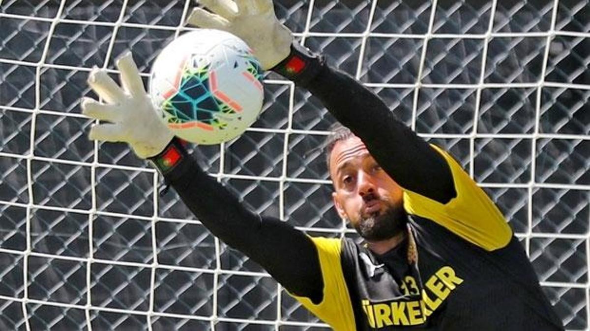 Beto Göztepe'den ayrıldığını açıkladı! Galatasaray...