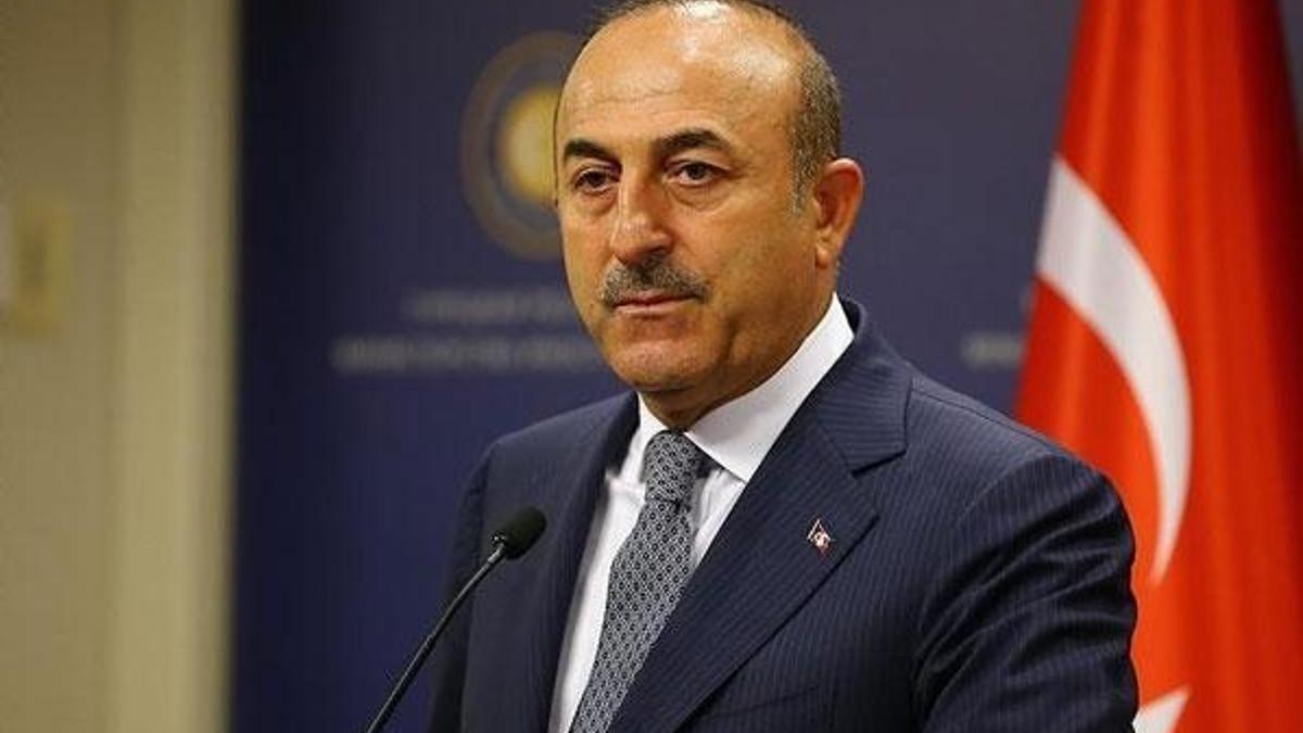 Mevlüt Çavuşoğlu'ndan Yunanistan'a sert tepki: Aciz davranışlar onlara yakışır