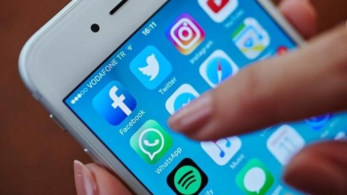 WhatsApp hesapları birden fazla hesapta kullanılabilecek