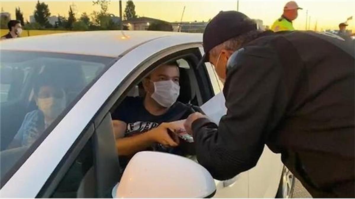 Vali Yerlikaya bayram denetimine motorsikletle gitti
