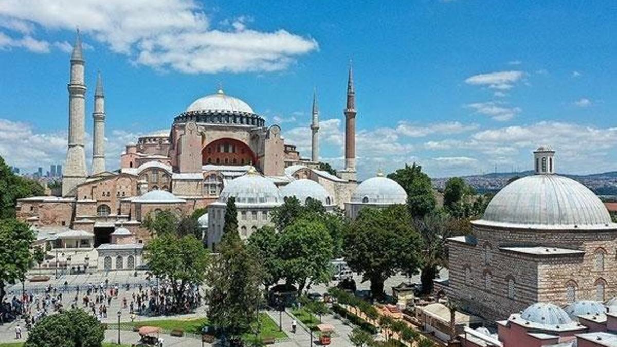 Ayasofya’nın gizemi! 900 metrelik tünel tarandı...
