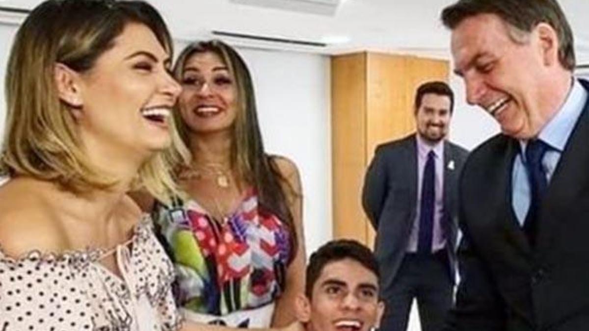 Brezilya lideri Bolsonaro’nun eşi de 'corona' oldu