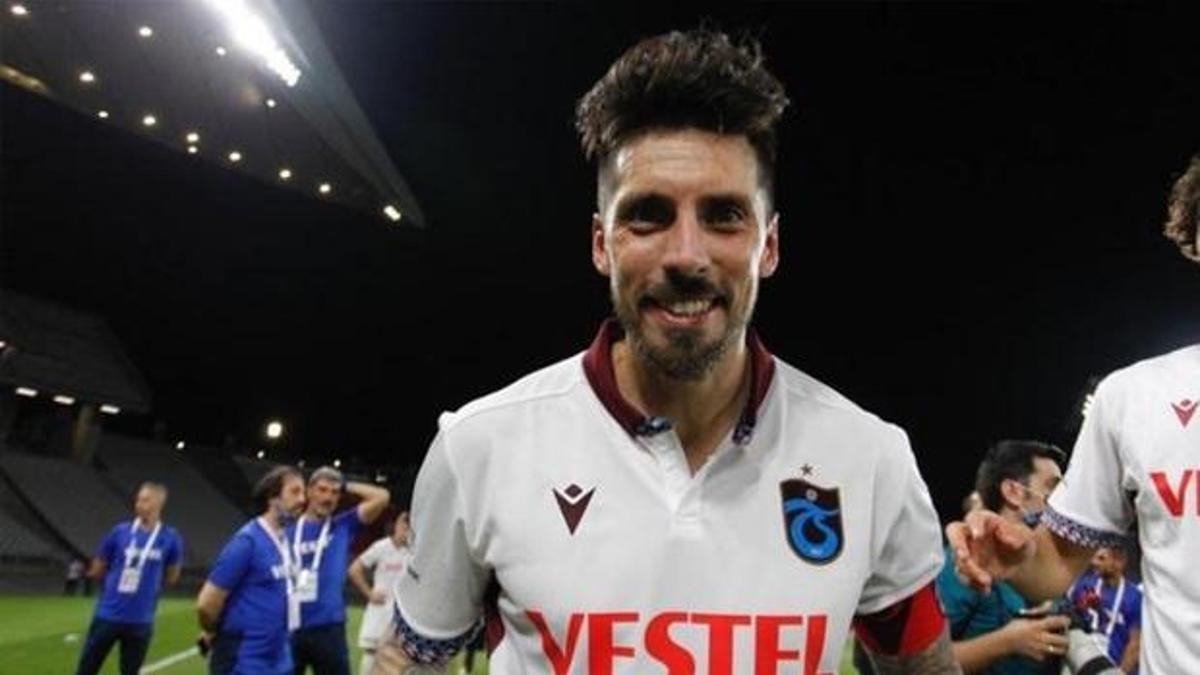 Trabzonspor gözler Jose Sosa’ya çevrildi: Bizimle kal kaptan