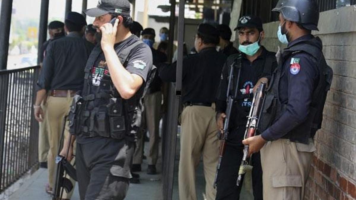 Afganistan'dan Pakistan ordusuna 15 sivili öldürdüğü suçlaması