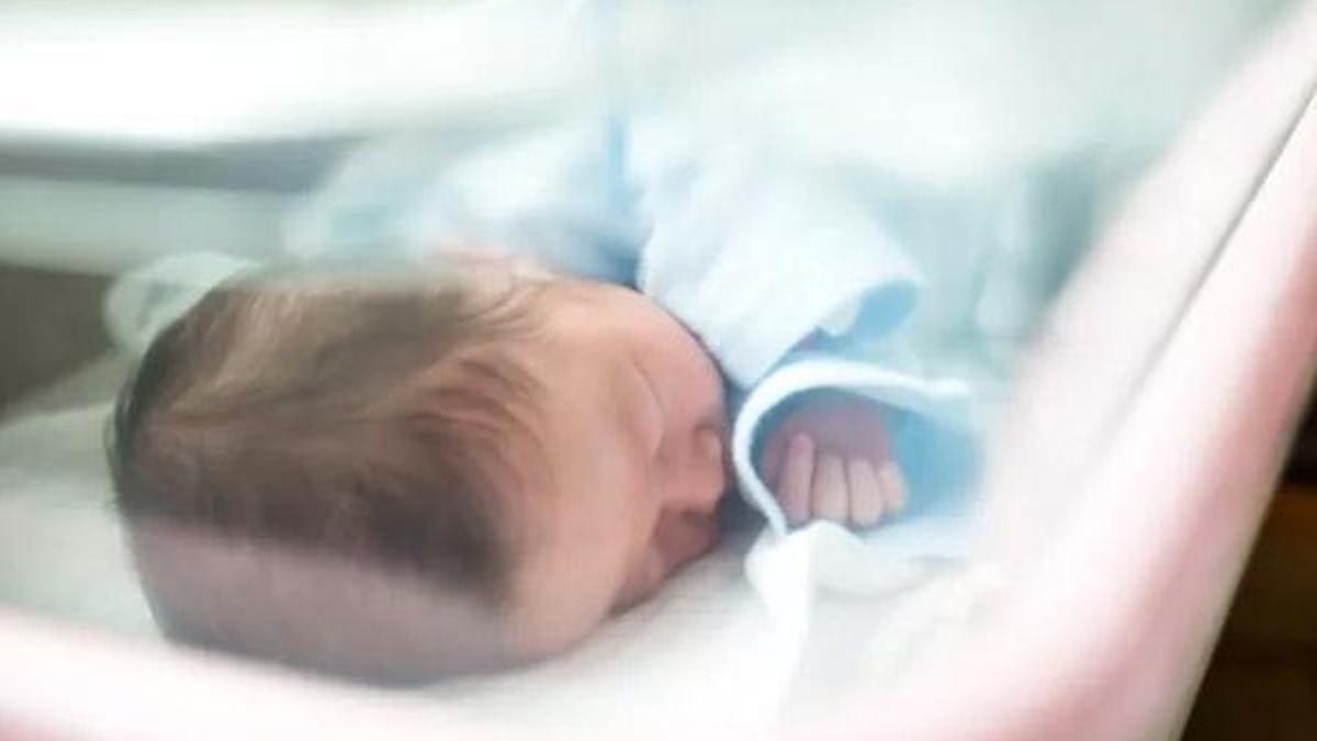İran’da 7 günlük bebek corona virüs nedeniyle hayatını kaybetti