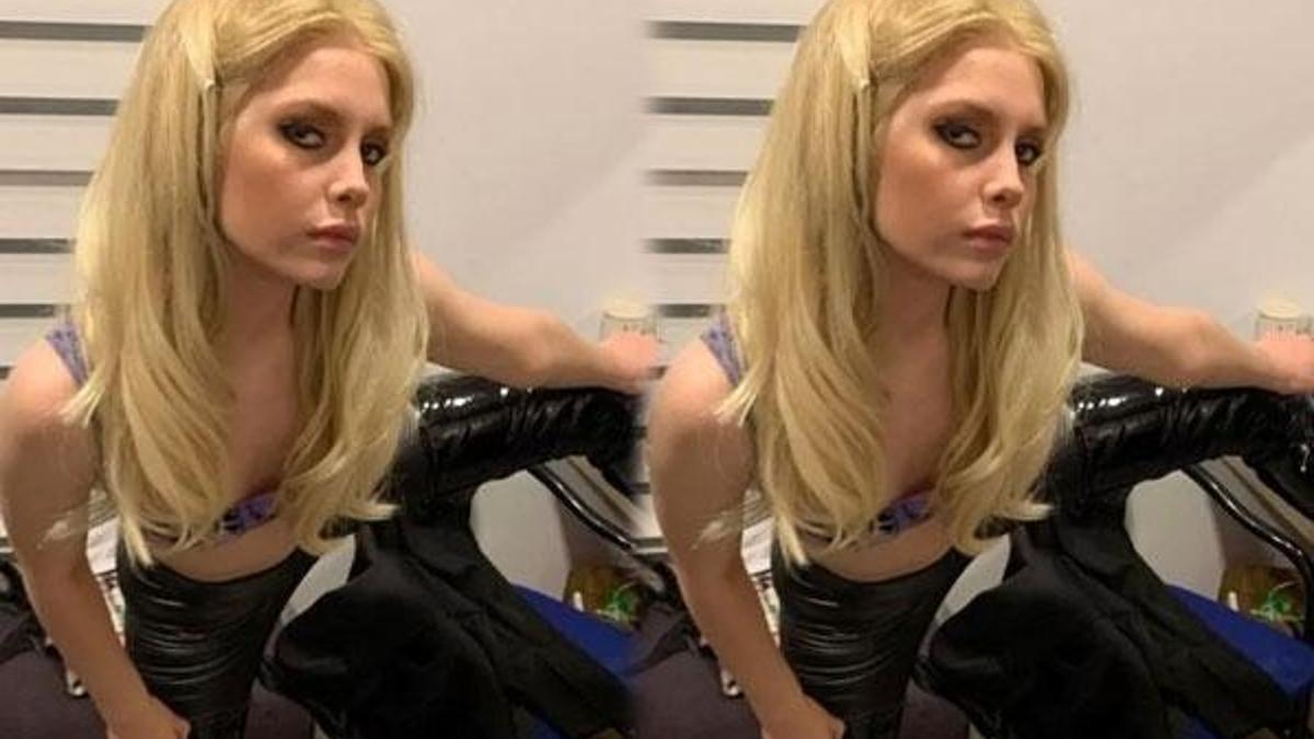 Aleyna Tilki'nin aile pozuna beğeni yağdı!