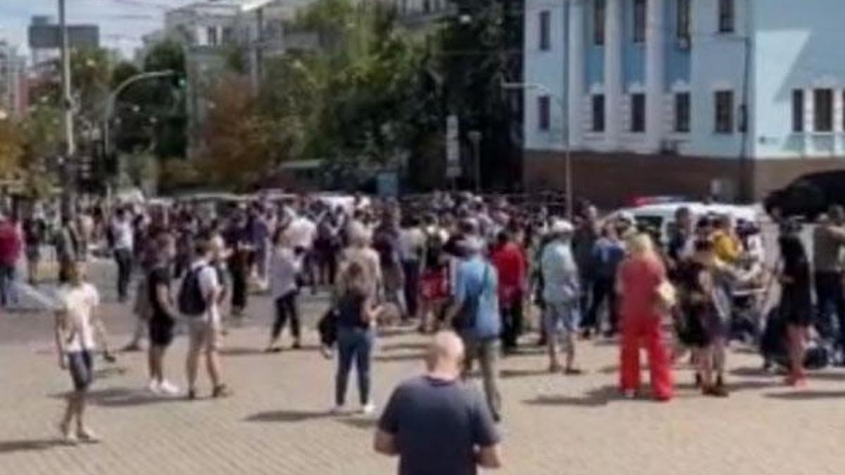 Kiev’de bankada rehine krizi