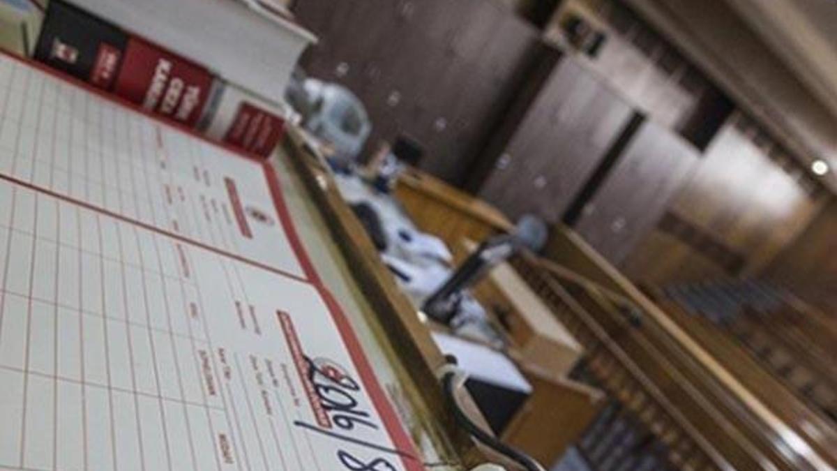 İstanbul üzerinde alçak uçuş yapan darbeci pilota müebbet hapis
