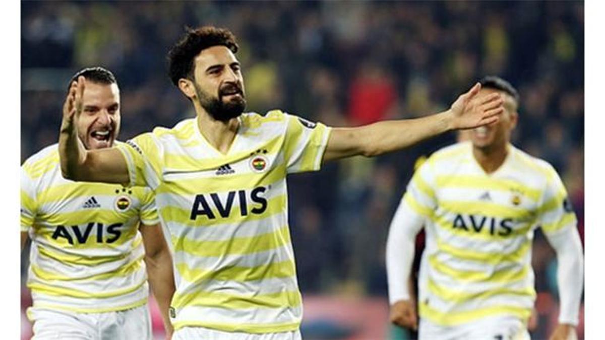 Galatasaray'dan sürpriz Mehmet Ekici hamlesi! İmzalar her an atılabilir