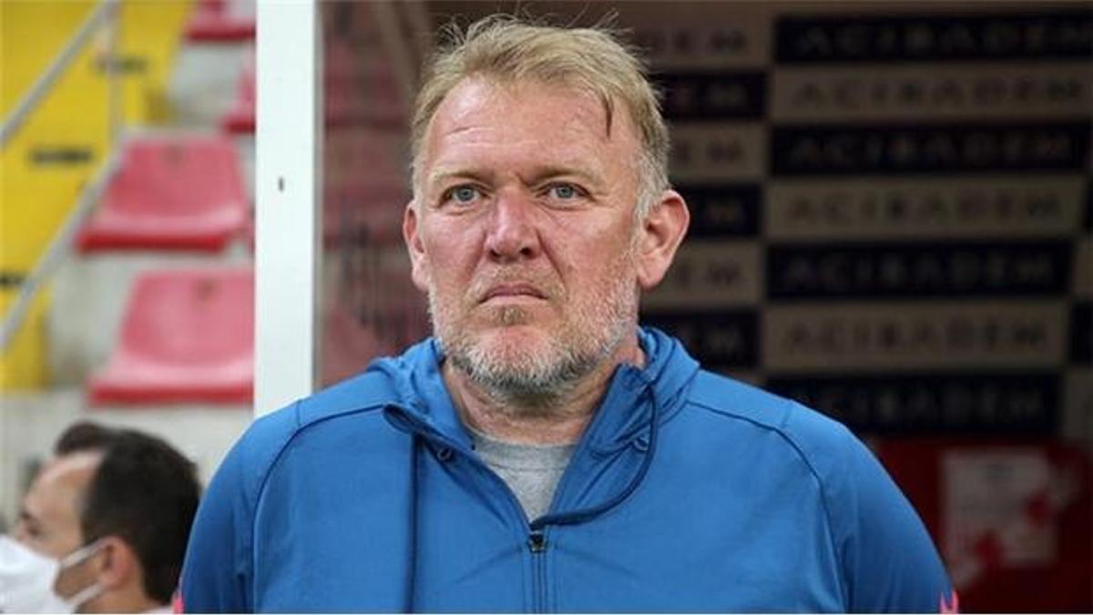 Denizlispor, Robert Prosinecki'yi açıkladı!