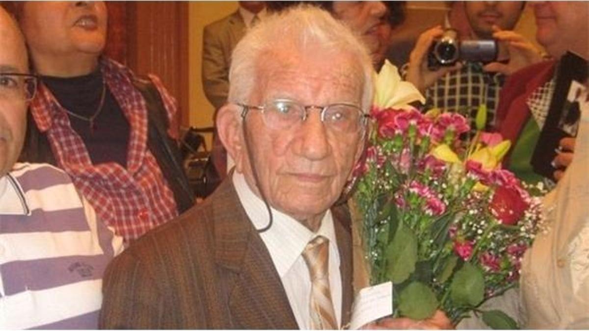 Prof. Dr. Cahit Tanyol hayatını kaybetti