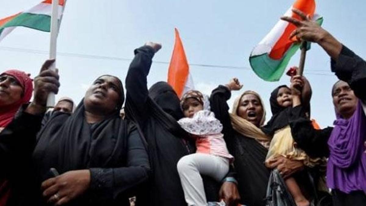 Hindistan'da Hz. Muhammed'e yönelik hakaret içerikli mesaj protestolara yol açtı