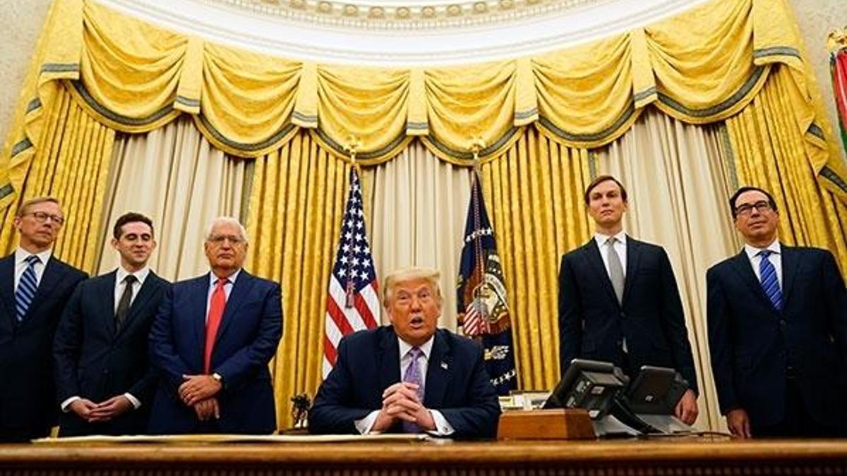Trump duyurdu: İsrail ve BAE imzaları attı