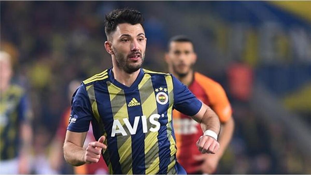 Fenerbahçe'de Tolgay Arslan ile yollar ayrılıyor