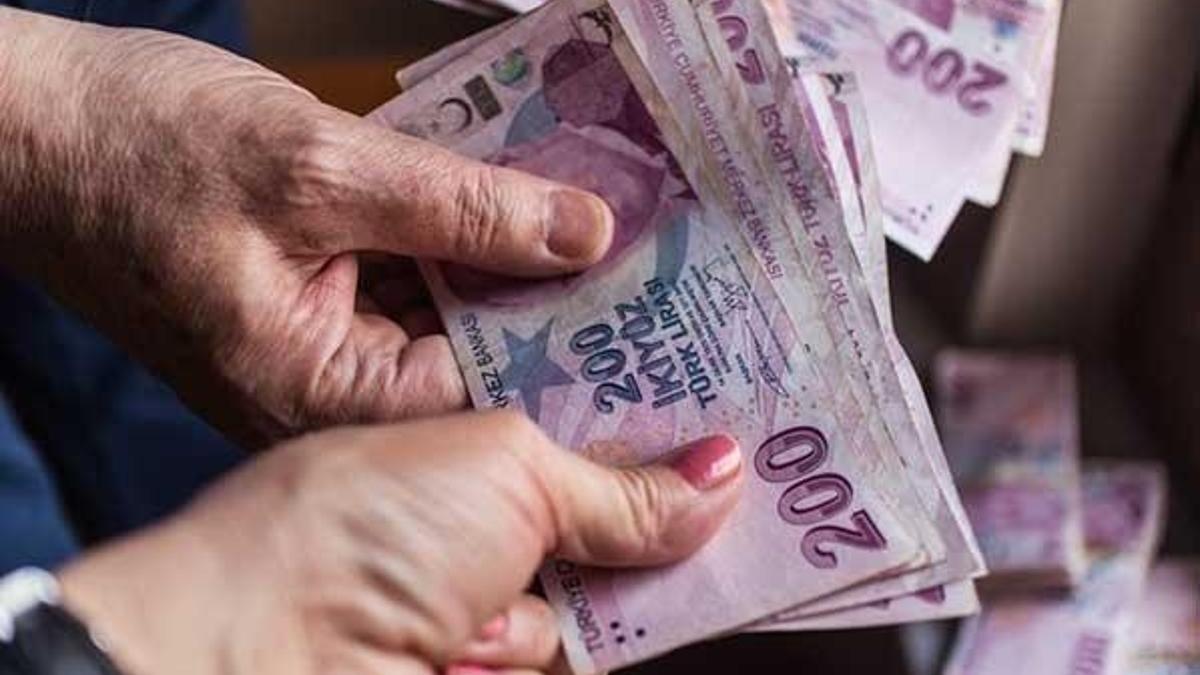 Emeklilere promosyon müjdesi! Emekli promosyonu nasıl alınır? 3 yılı dolan emekli promosyonu alacak!
