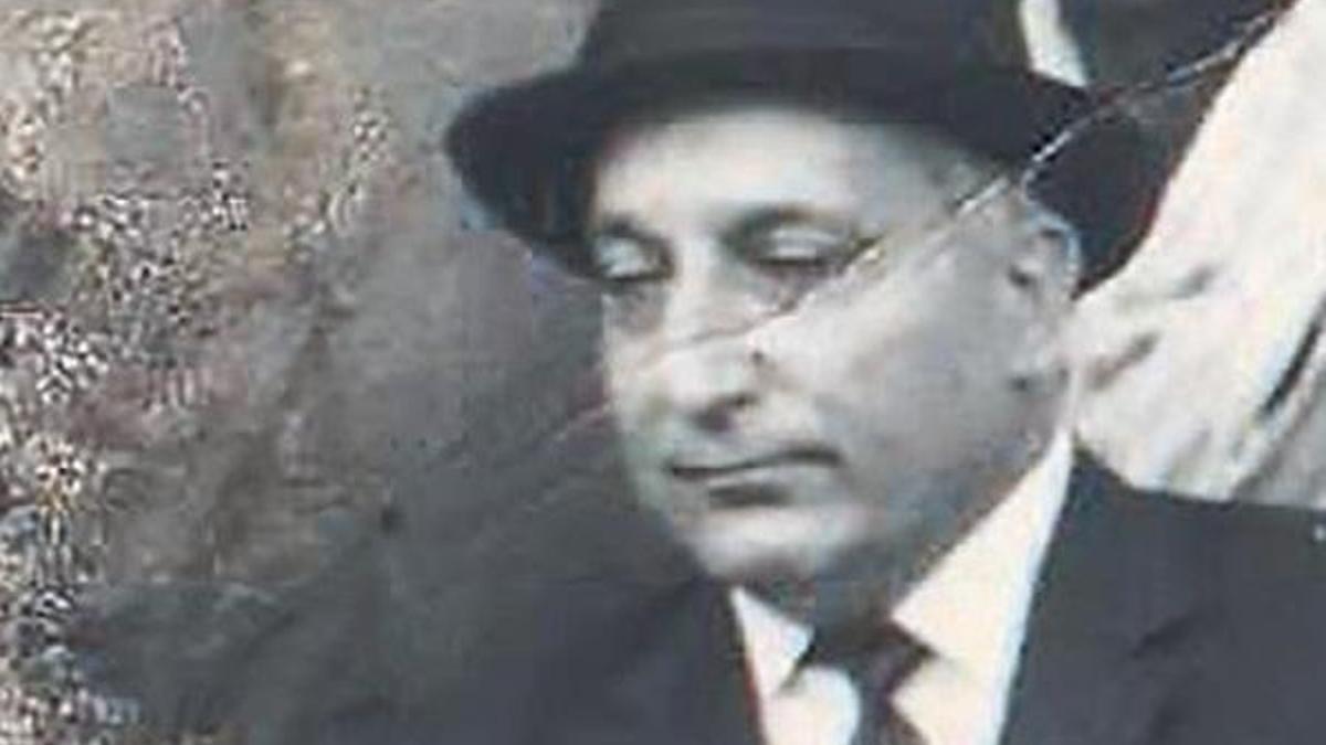 Eski milletvekilinin mezarı babalık davası için açıldı