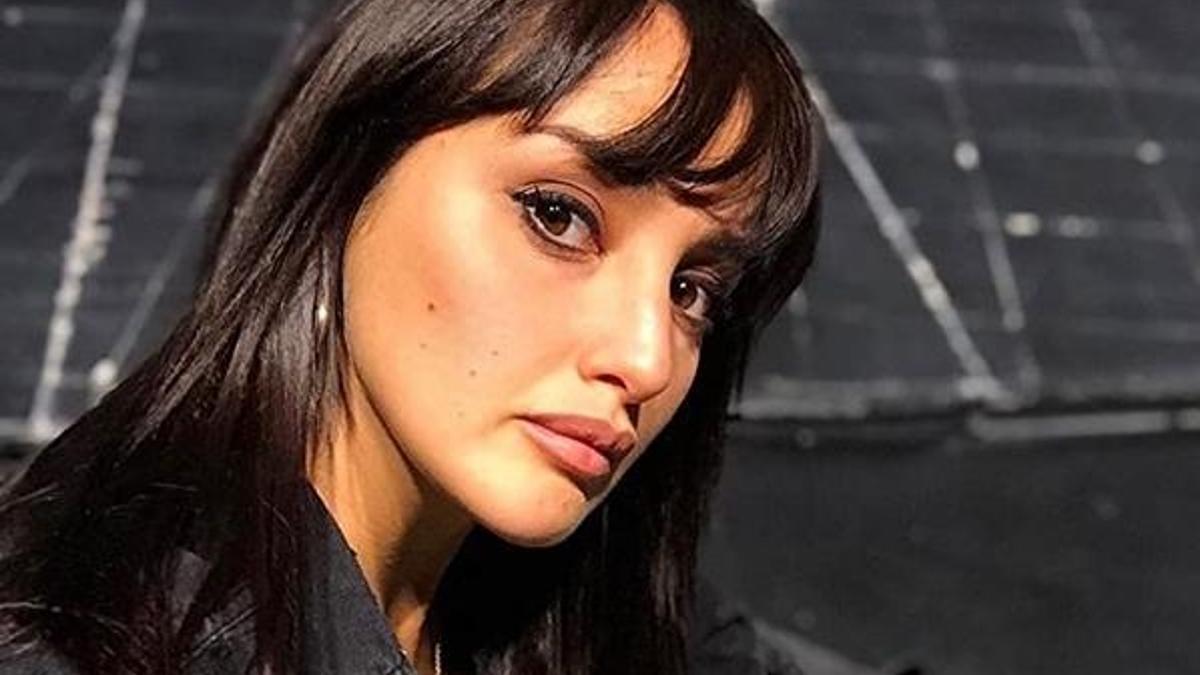İlkin Tüfekçi kimdir? Arka Sıradakiler’in Selin karakteri İlkin Tüfekçi hangi dizilerde oynadı?