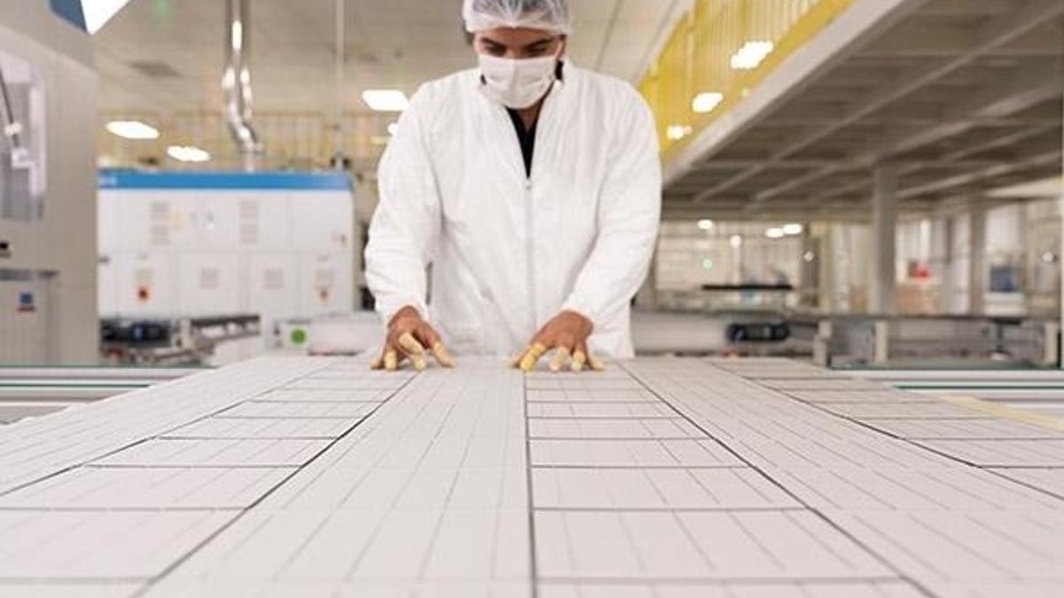 Kalyon Güneş Teknolojileri Fabrikası bugün açılıyor! Dünyada tek...