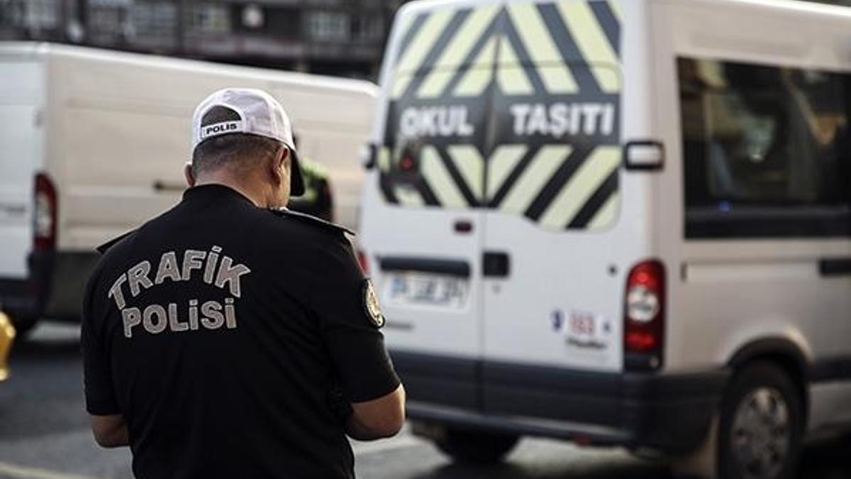 Servis şoförüne yeterlilik şartı! Belgesi olmayan okul servisi kullanamayacak...