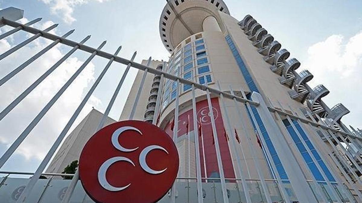 MHP'nin Ordu'daki 8 ilçe başkanı görevden alındı