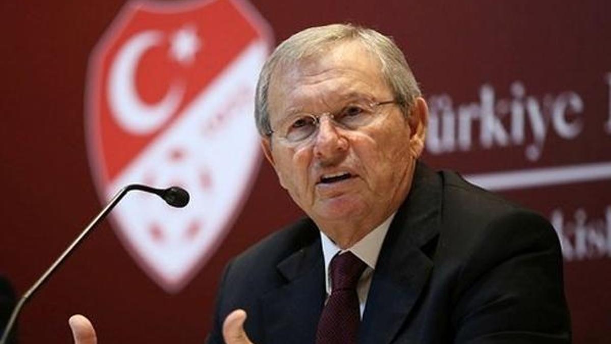 Zekeriya Alp kimdir? MHK Başkanlığı’ndan istifa eden Zekeriya Alp nereli?