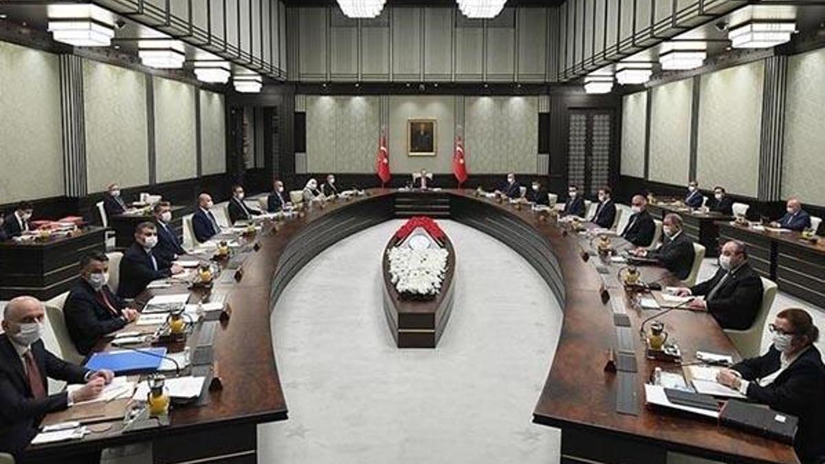 Kabine toplanıyor! Corona virüs ile ilgili yeni önlemler masada...