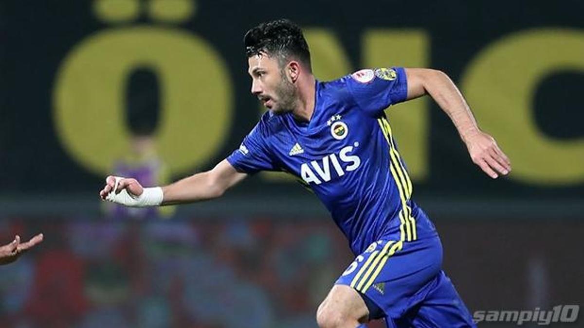 Tolgay Arslan ile yollar ayrılıyor
