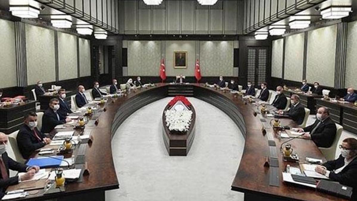 Tüm gözler orada! Cumhurbaşkanlığı Kabine toplantısı başladı