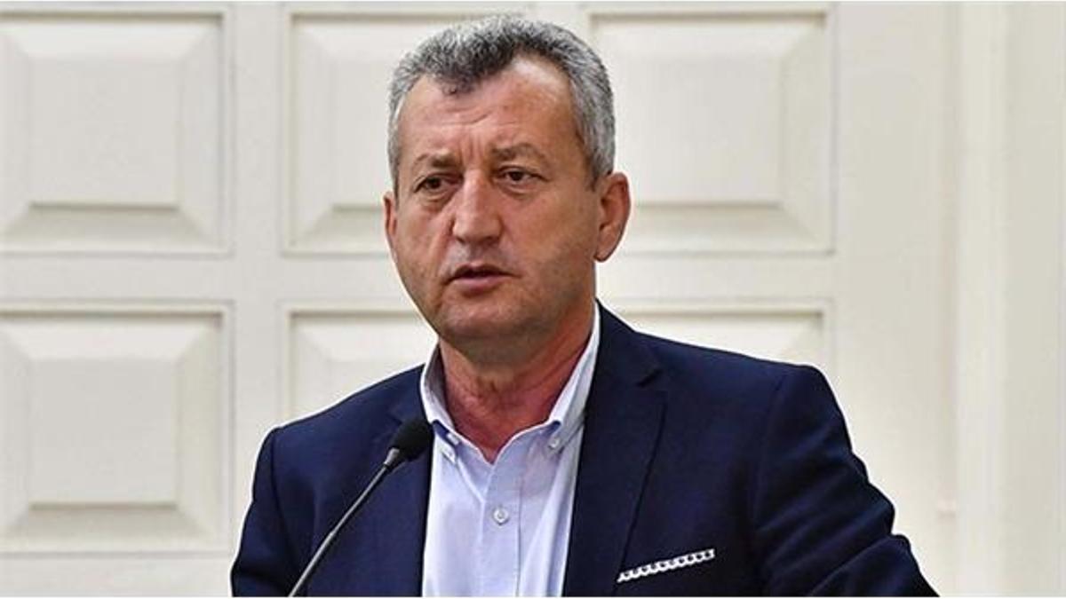 Eski belediye başkanı silahlı saldırıda yaralandı