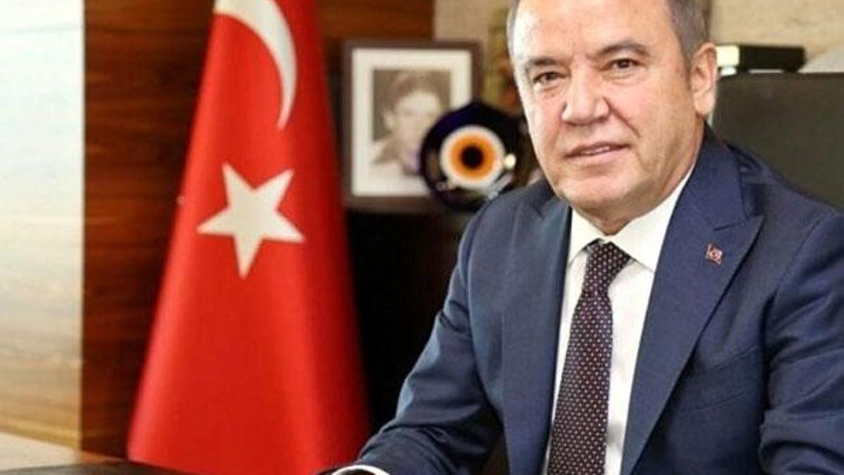 Muhittin Böcek yoğun bakımda mı? Corona olan Muhittin Böcek’in sağlık durumu nasıl? (Muhittin Böcek’in son durumu)