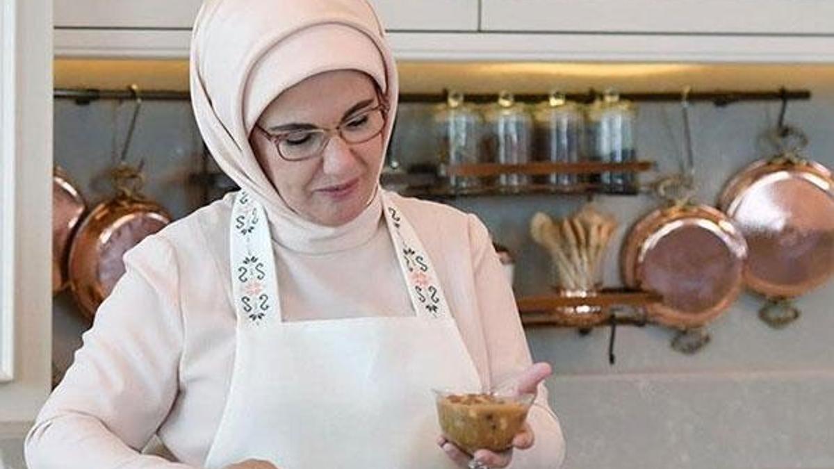 Emine Erdoğan'dan Aşure Günü paylaşımı