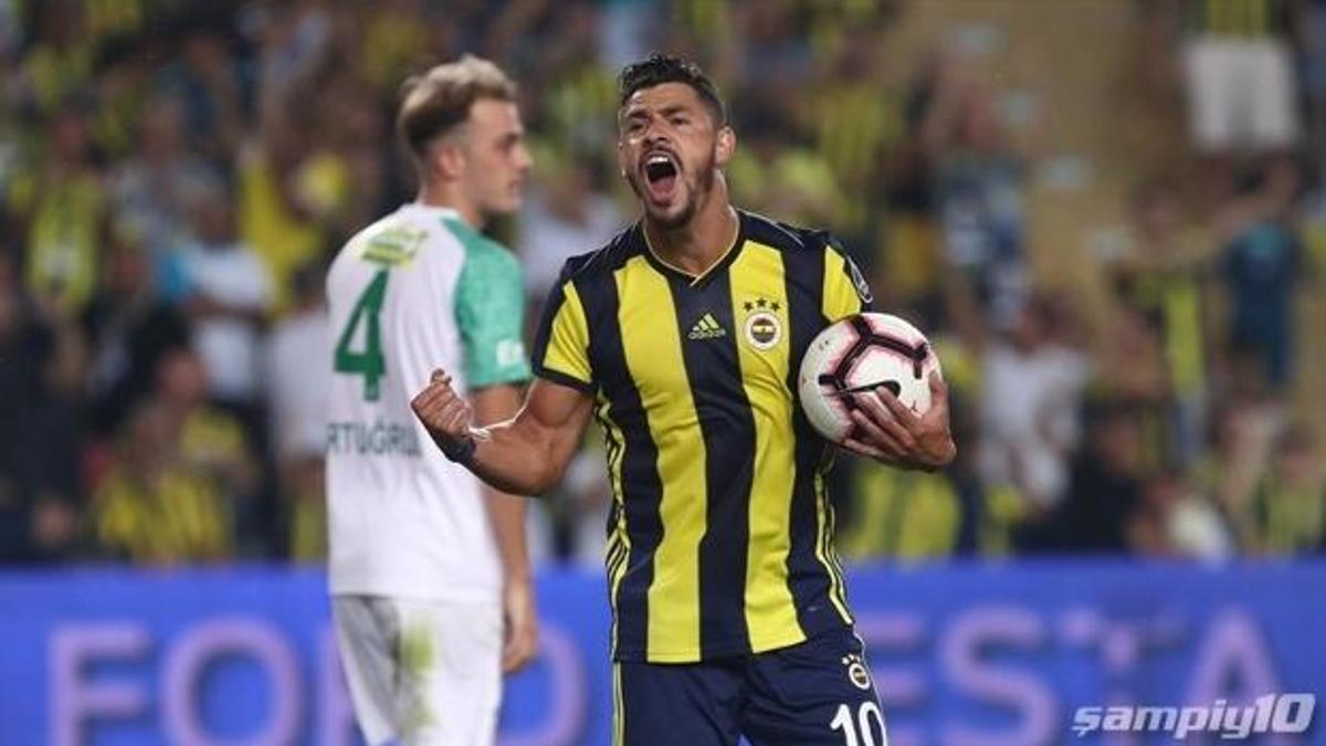 Fenerbahçe'de Giuliano transferi için sıcak saatler