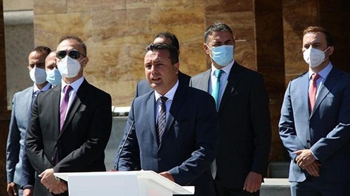 Kuzey Makedonya'da yeni hükümet güvenoyu aldı