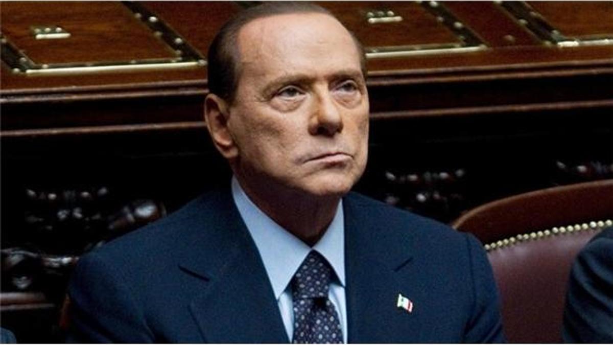 İtalya eski başbakanı Berlusconi corona virüse yakalandı