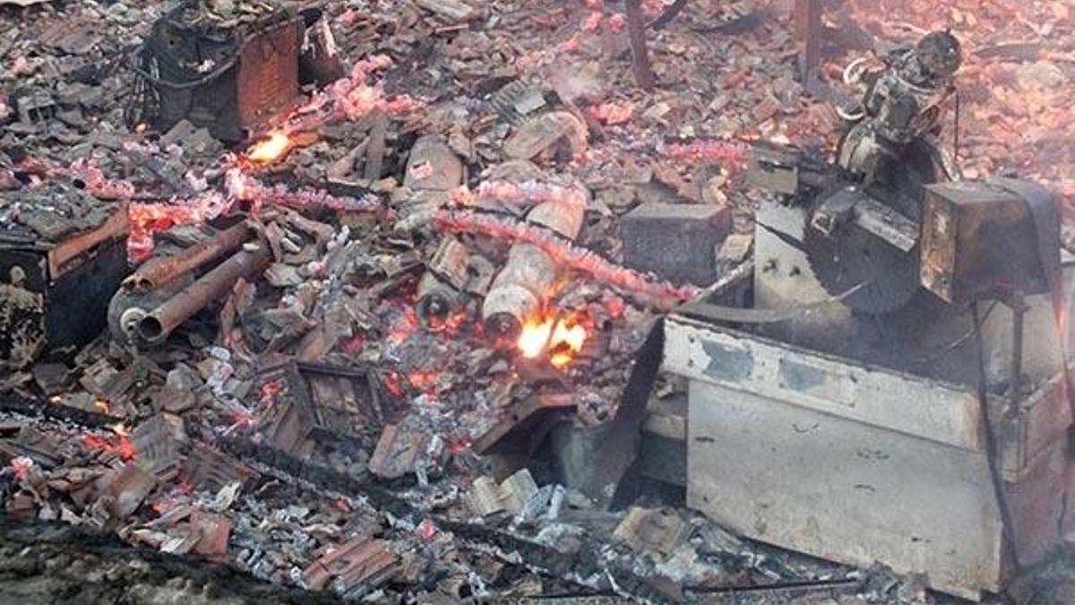 Yozgat'ta kereste fabrikasında yangın! 3.5 saat sonra...