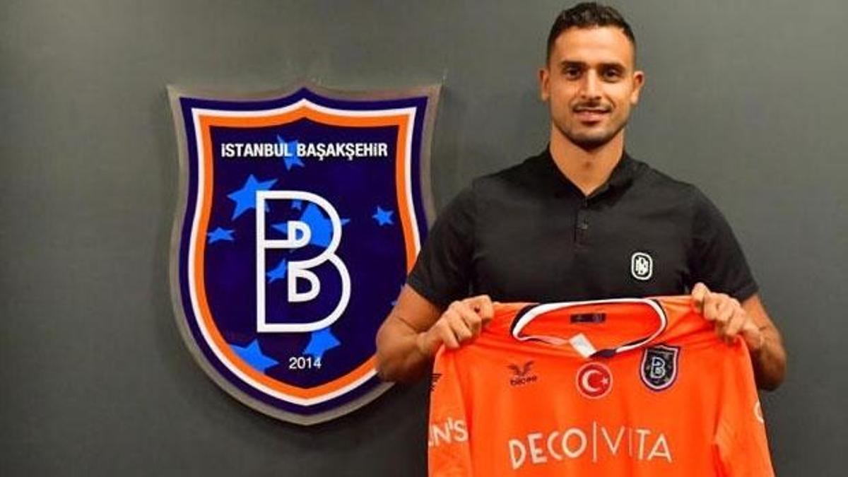 Başakşehir Chadli transferini duyurdu