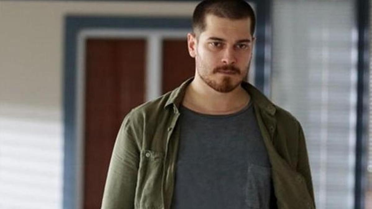 Çağatay Ulusoy'a hayranlarından tam not