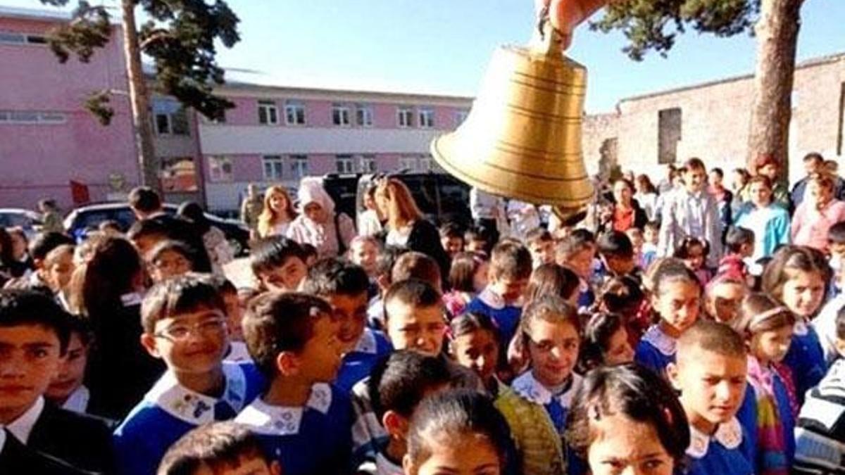 Okulların açılması ile ilgili flaş gelişme! Milli Eğitim Bakanlığı açıkladı! Yüz yüze eğitim nasıl yapılacak?