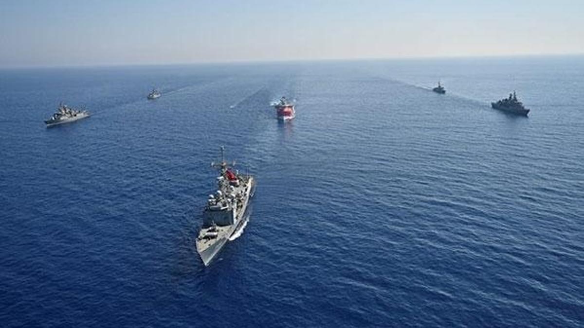 MSB paylaştı: Refakat ve koruma sağlanmaya devam ediliyor