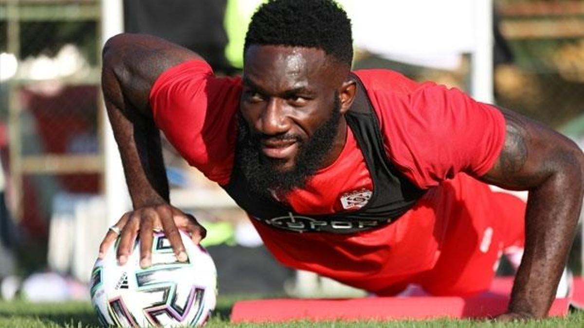 Sivasspor'da Appindangoye şoku! 8 hafta yok...
