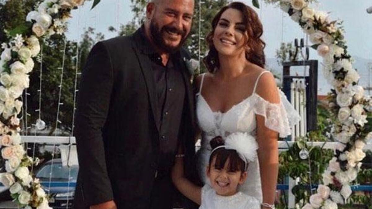 Ünlü oyuncu Seren Fosforoğlu evlendi