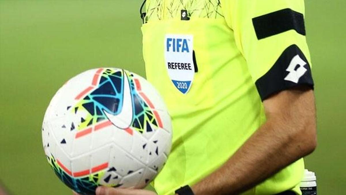 Başakşehir - Galatasaray maçının hakemi Atilla Karaoğlan