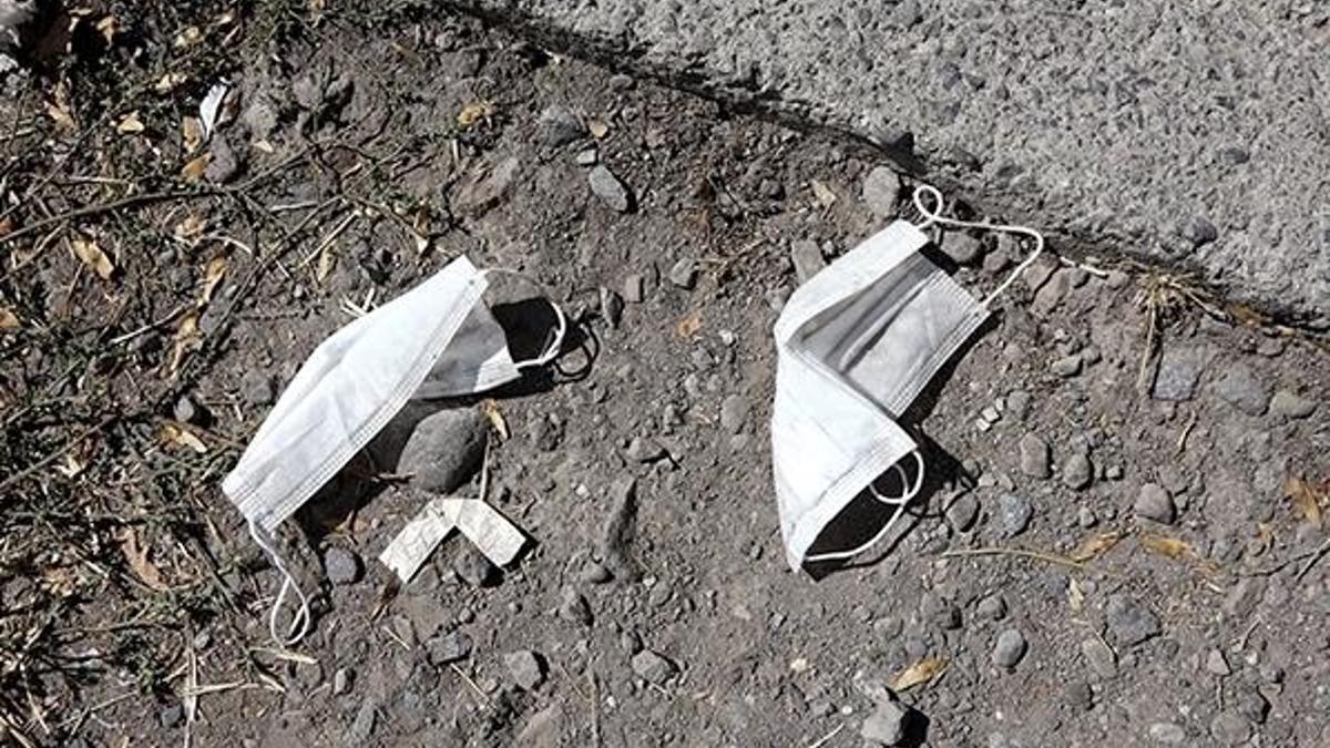 'Maskeyi yere atmak, kişilik bozukluğu'