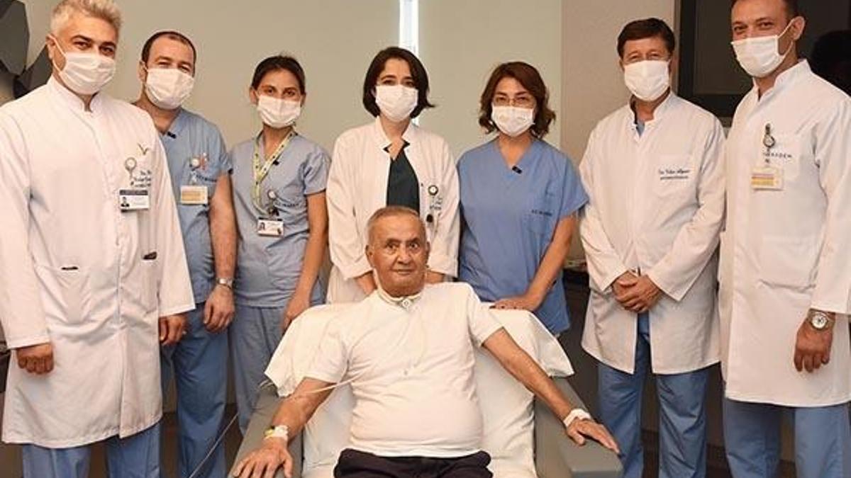 4 ay sonra yoğun bakımdan çıkan corona hastası: Neden herkes maskeli?