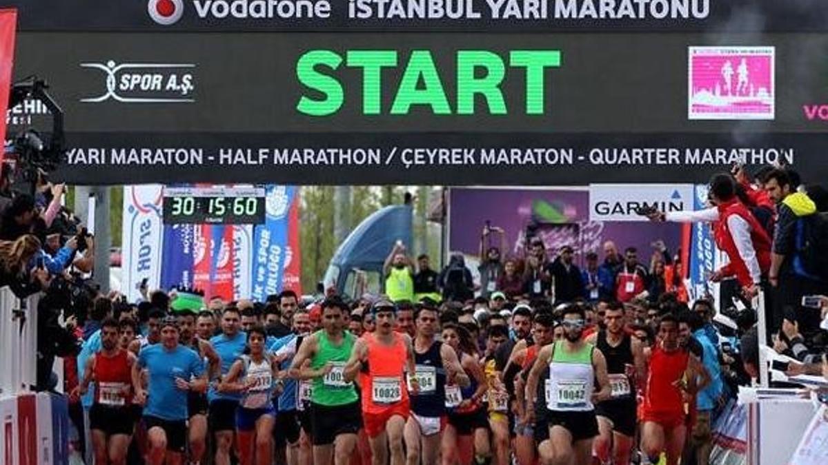 Maraton koşusu için hangi yollar kapalı? Vodafone İstanbul yarı maratonu kapalı yollar (bugün hangi yollar kapalı)