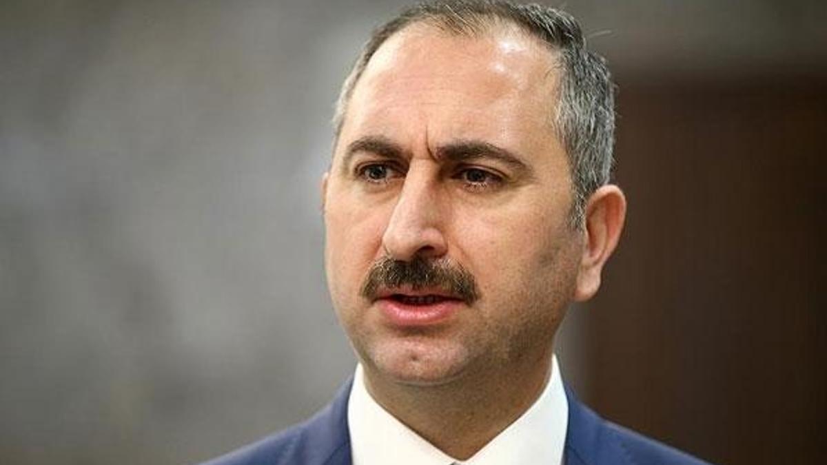 Bakan Gül'den Yunan mevkidaşına mektup