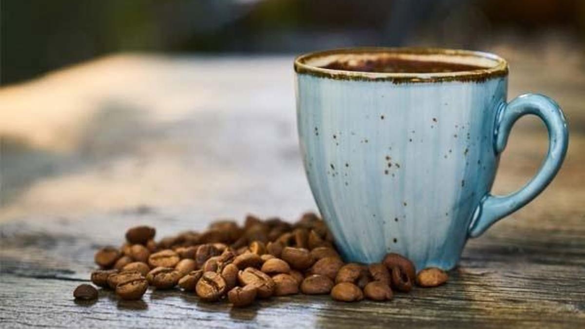 Hamilelikte aşırı kafein tüketimi bebeğin obezite riskini artırıyor