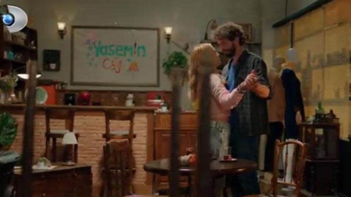 Çatı Katı Aşk'ta romantizm rüzgarı esiyor!